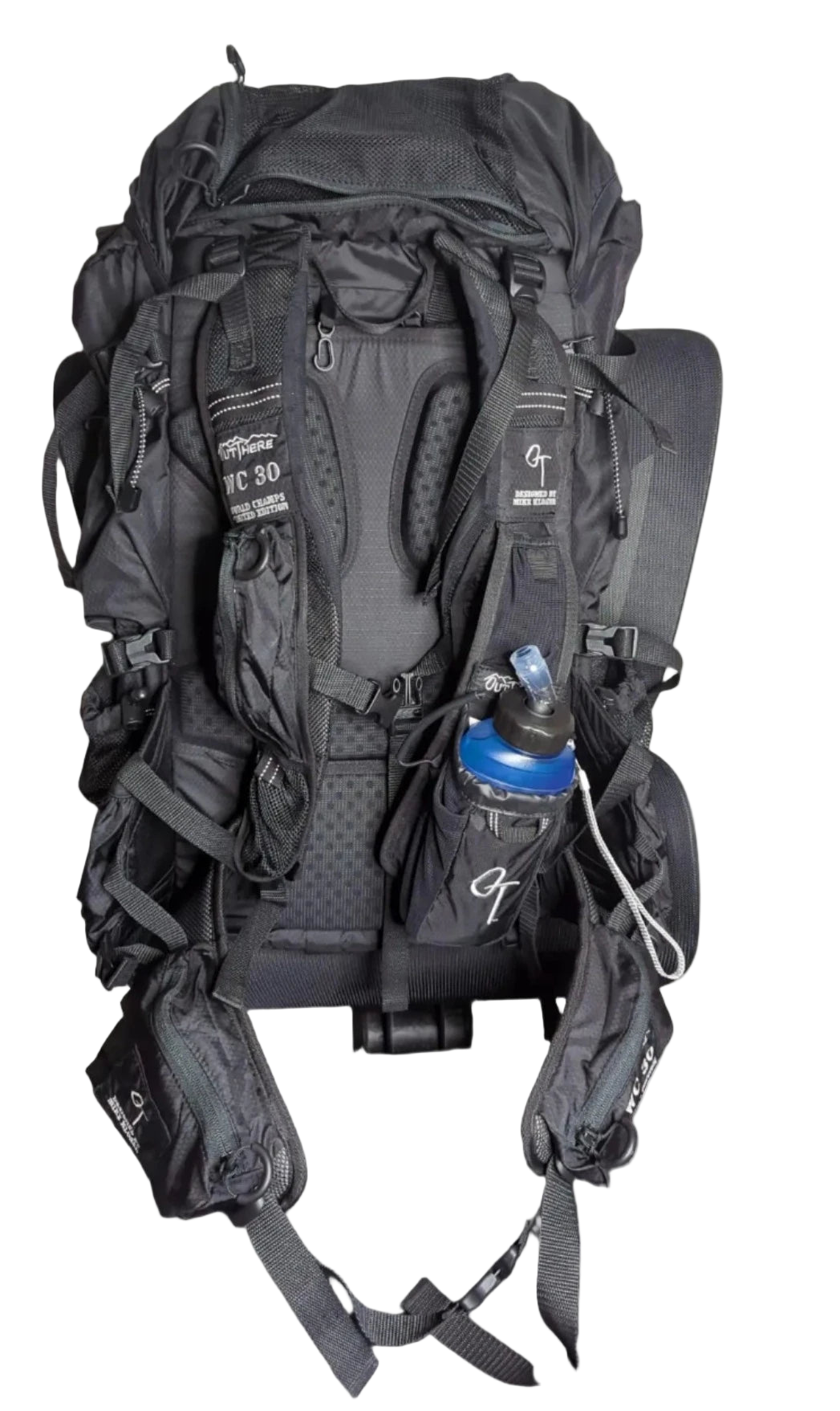 Extra water bottle slot for your backpack
